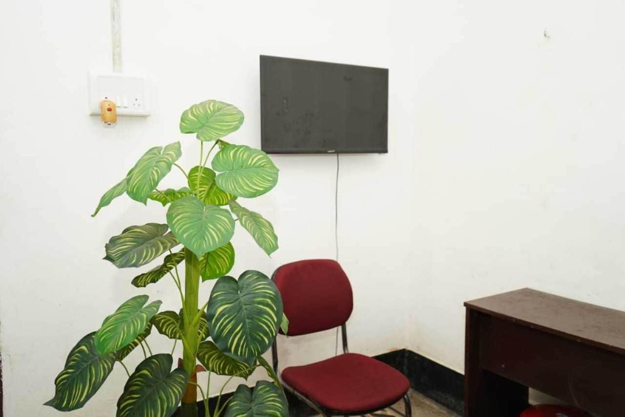 Spot On Hotel Nor' - East Guwahati Eksteriør billede
