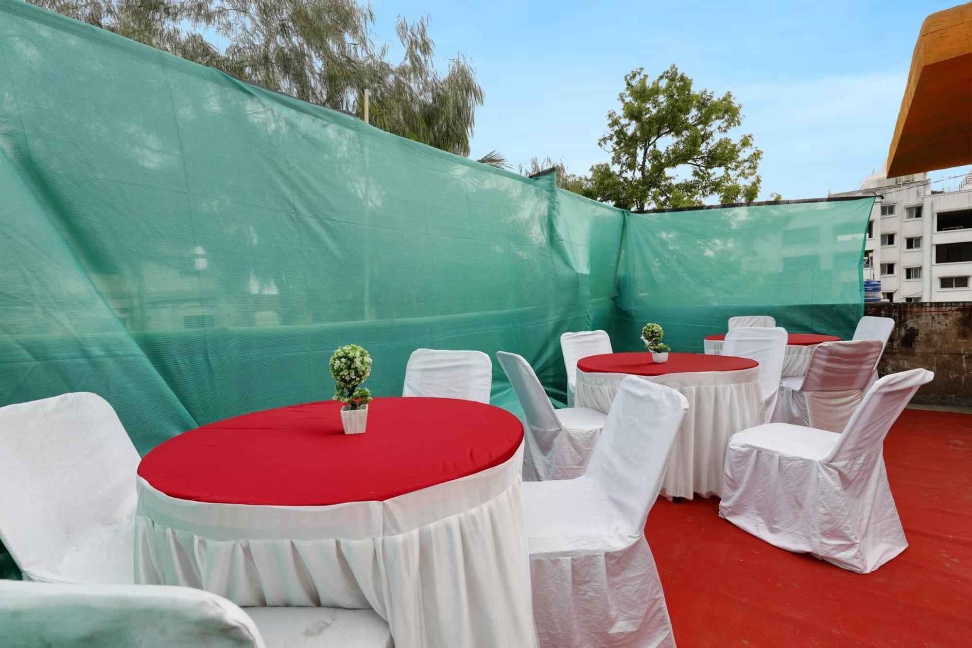 Spot On Hotel Nor' - East Guwahati Eksteriør billede