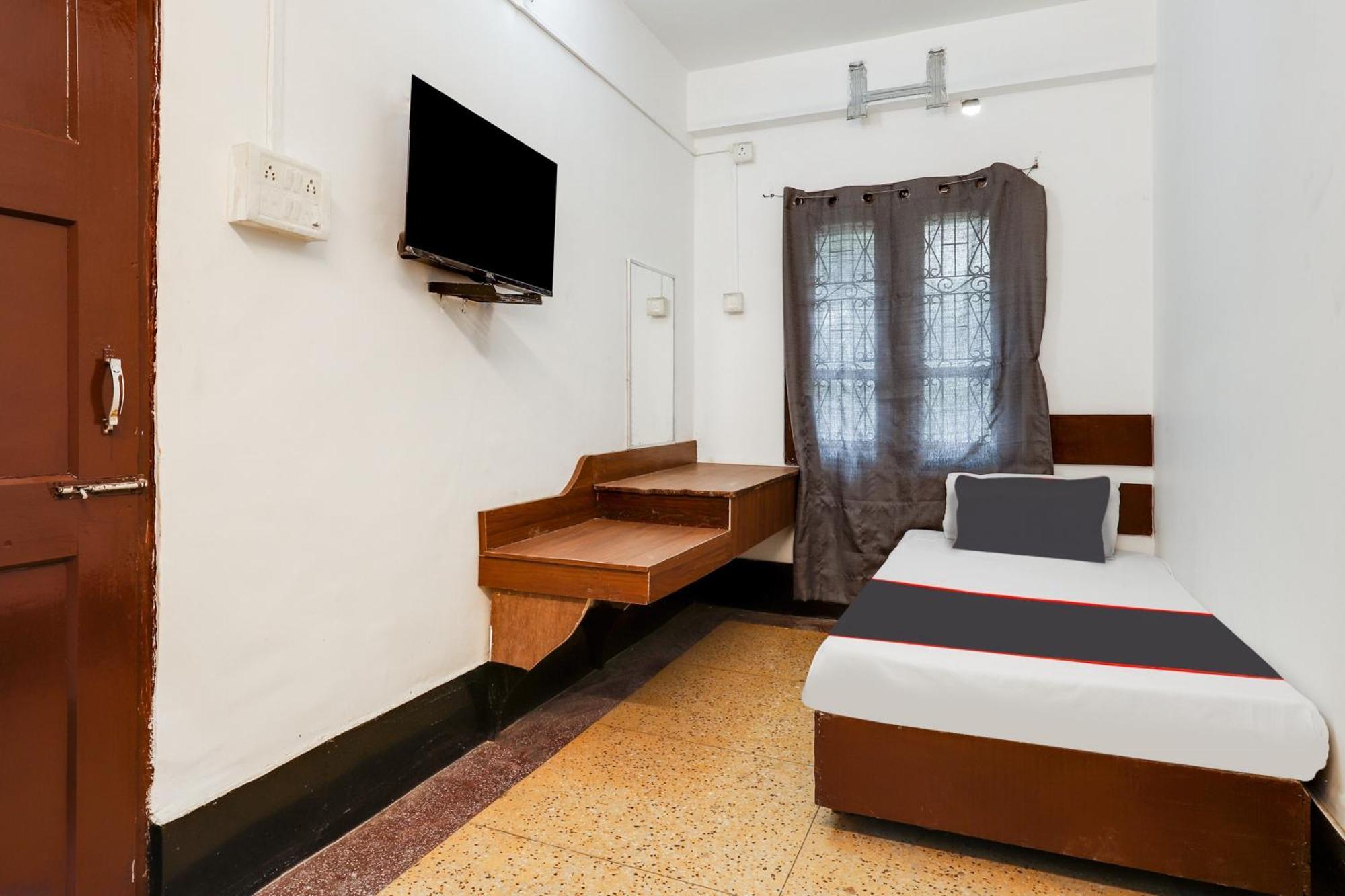 Spot On Hotel Nor' - East Guwahati Eksteriør billede