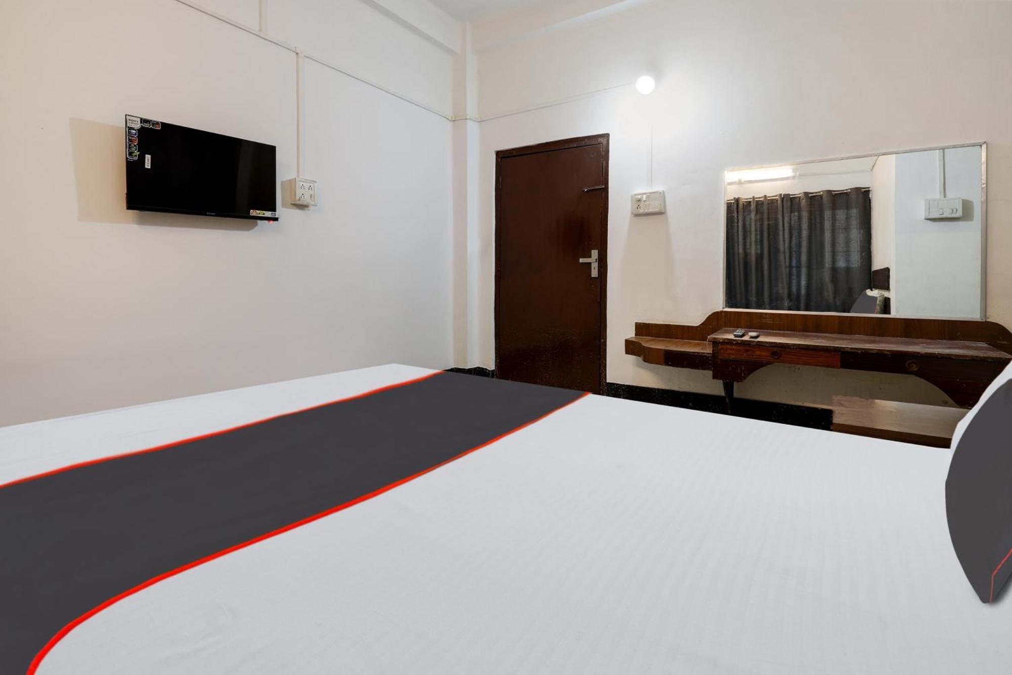 Spot On Hotel Nor' - East Guwahati Eksteriør billede